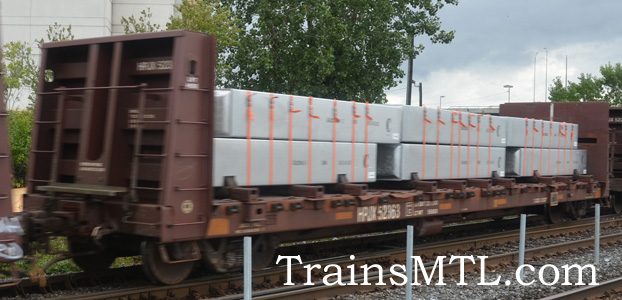 Car/wagon HPJX52363 left side with load/ coté gauche avec charge